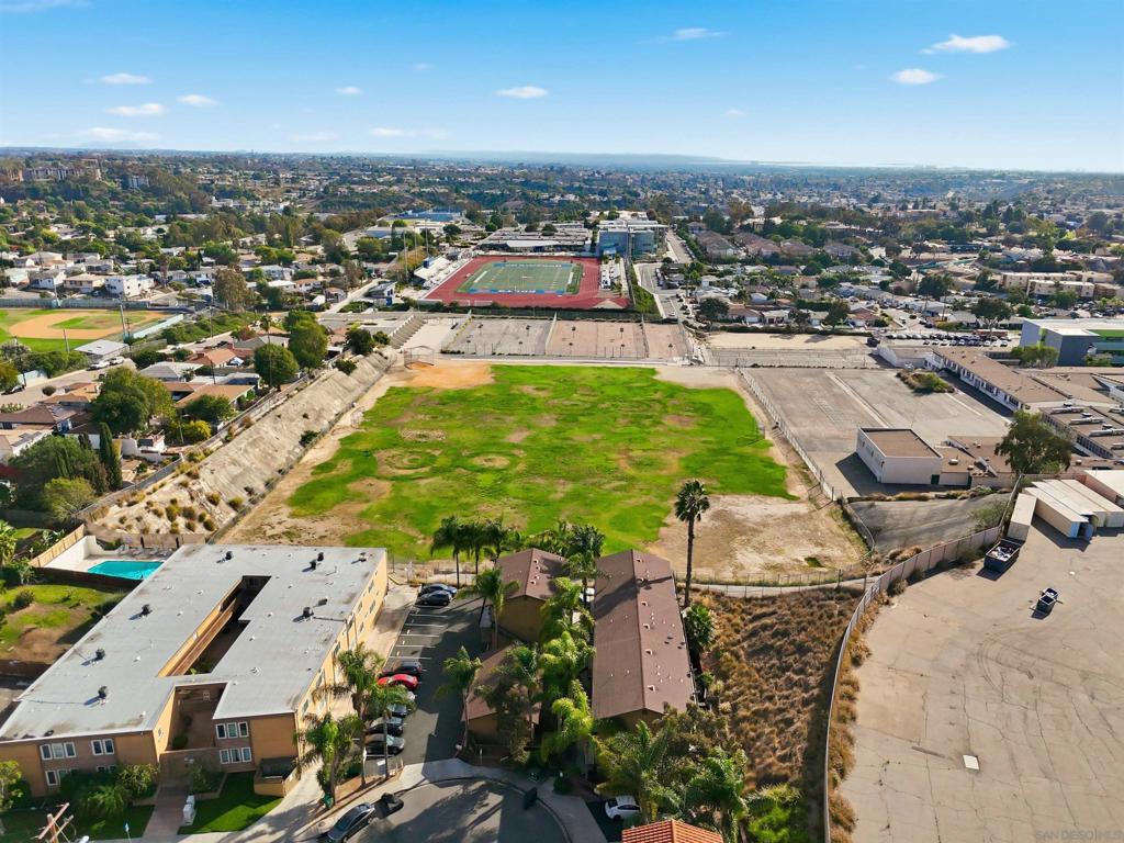 College Grove - Residential