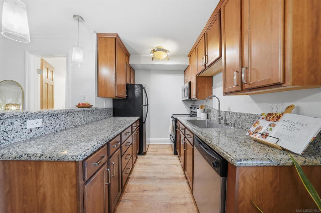 College Grove - Residential