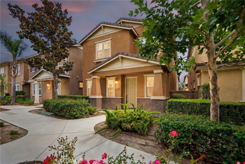 6108 Rosewood