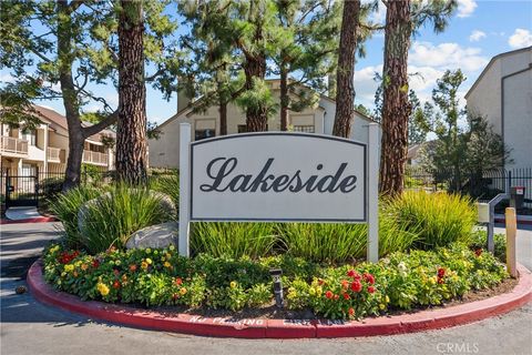 10521 Lakeside Drive S I Garden Grove CA 92840