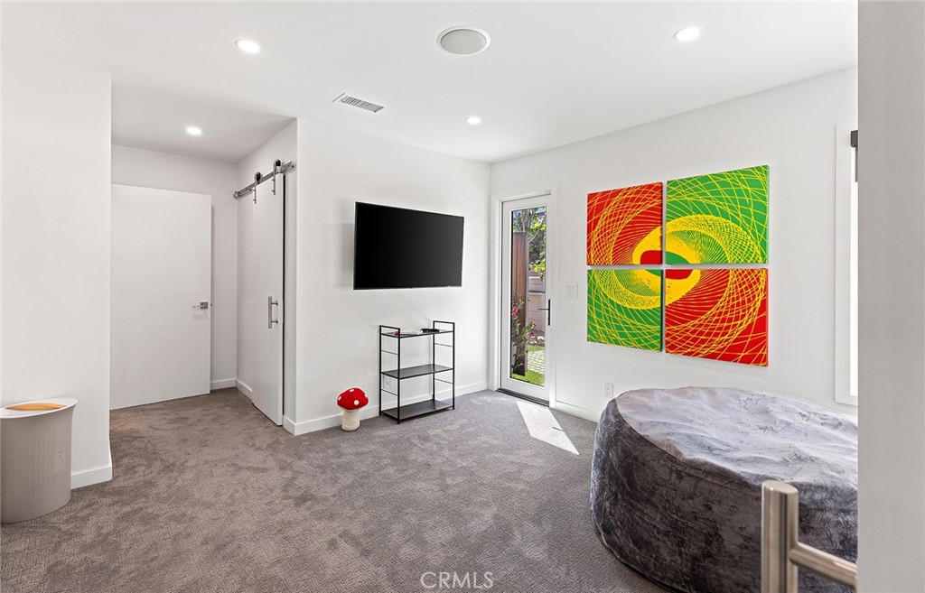 Nellie Gail (NG) - Residential