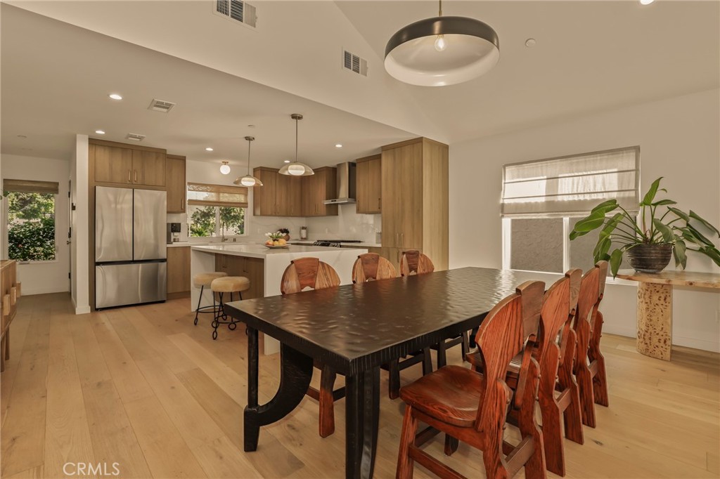 3715 Hillcrest Drive