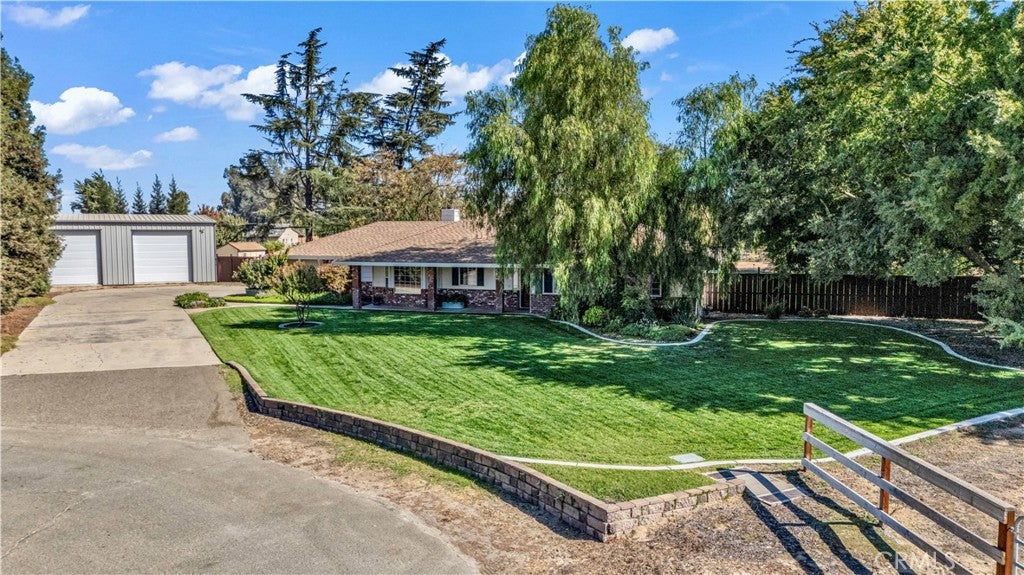 Properties 1 2850 Woodbury Court
