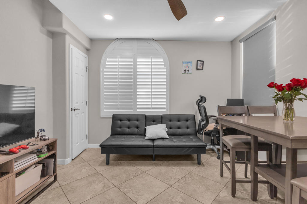 Sonora Wells - Residential