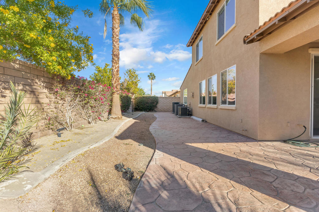 Sonora Wells - Residential