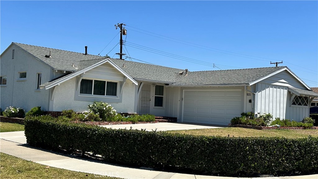 9310 Via Balboa