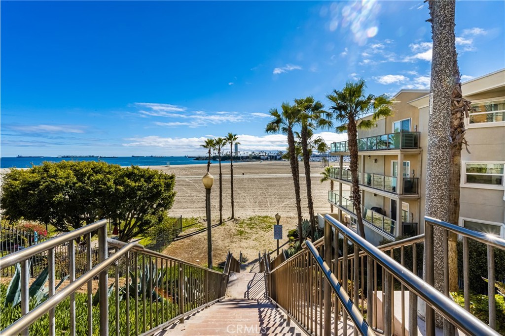 Alamitos Beach (AB) - Residential