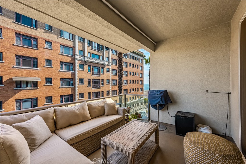 Alamitos Beach (AB) - Residential