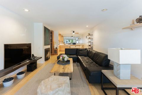 Photo of 1255 10th Street #106, Santa Monica, CA 90401 (MLS # 25611679)