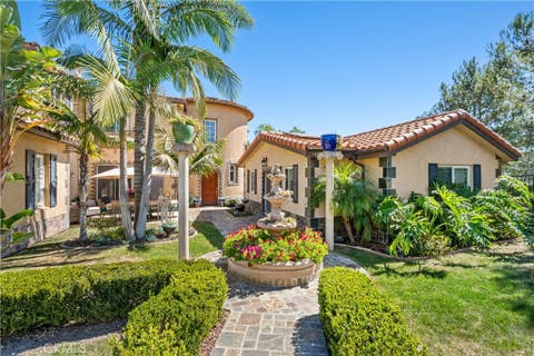 Tiny photo for 5492 Calarosa Ranch Rd, Camarillo, CA 93012 (MLS # SR26071382)
