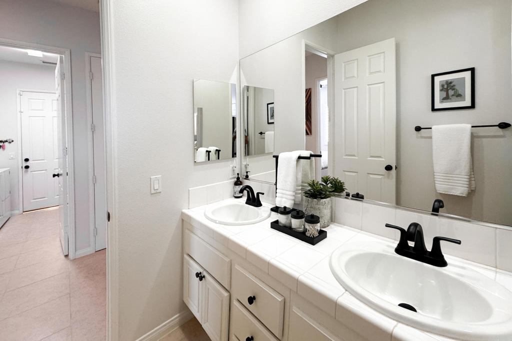 La Terraza Vintage Estates - Residential