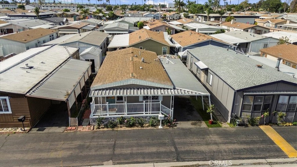 9080 9080 Bloomfield Avenue 257