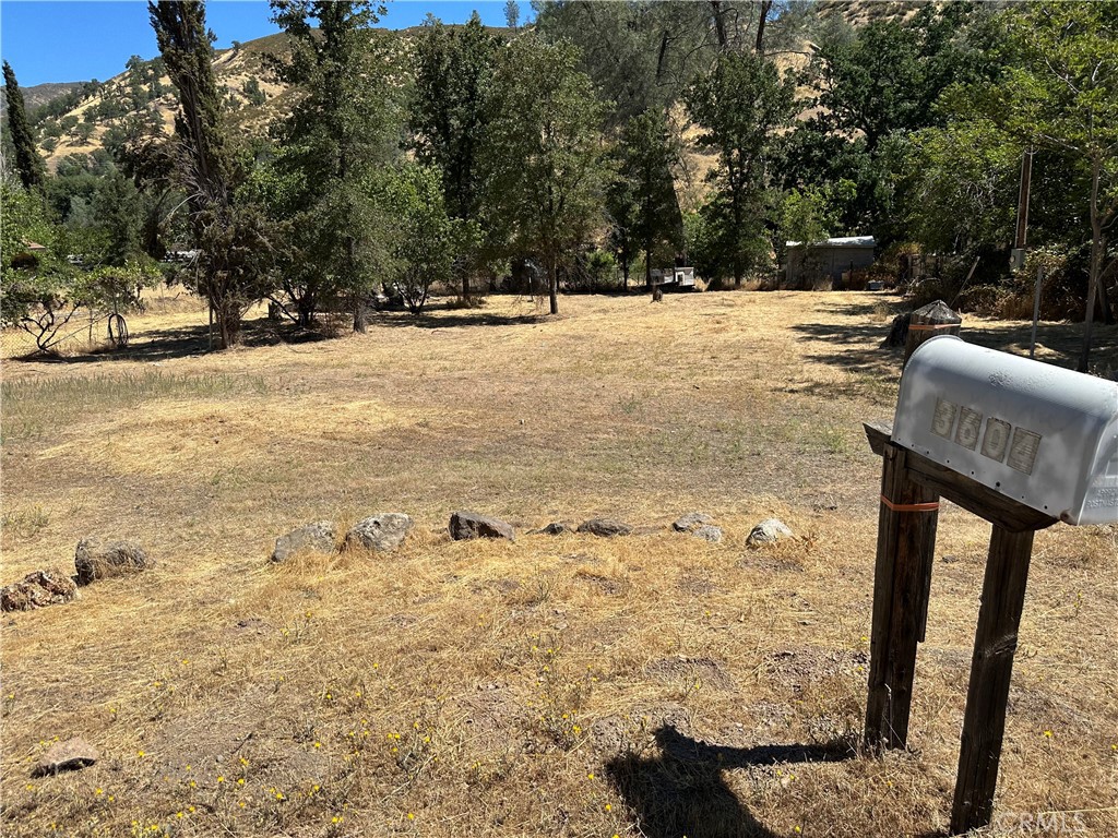 Come build you dream home in Spring Valley. Nice level lot that once had a home. Water meter installed. Seller has no information on the septic.