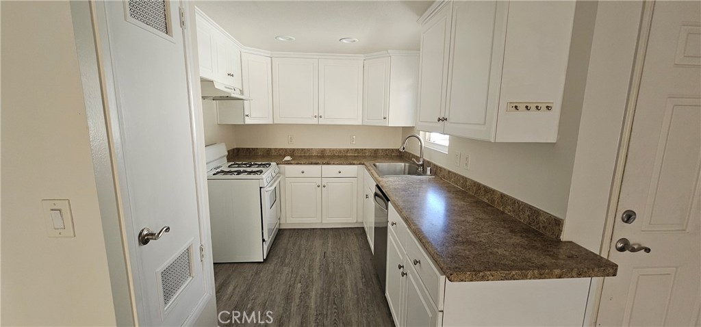 Corona - Residential Lease