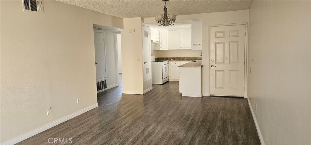 Corona - Residential Lease