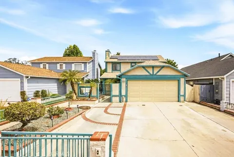 948 Manzanita St, Bloomington, CA 92316 - MLS#: CV26123057