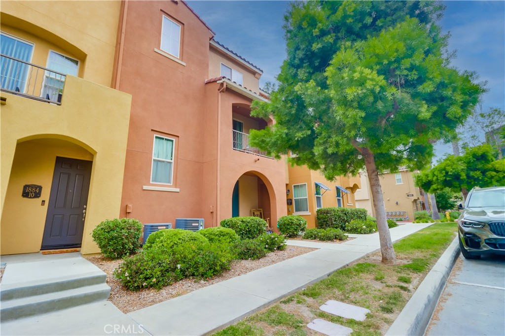 1884 Aquamarine Court 11