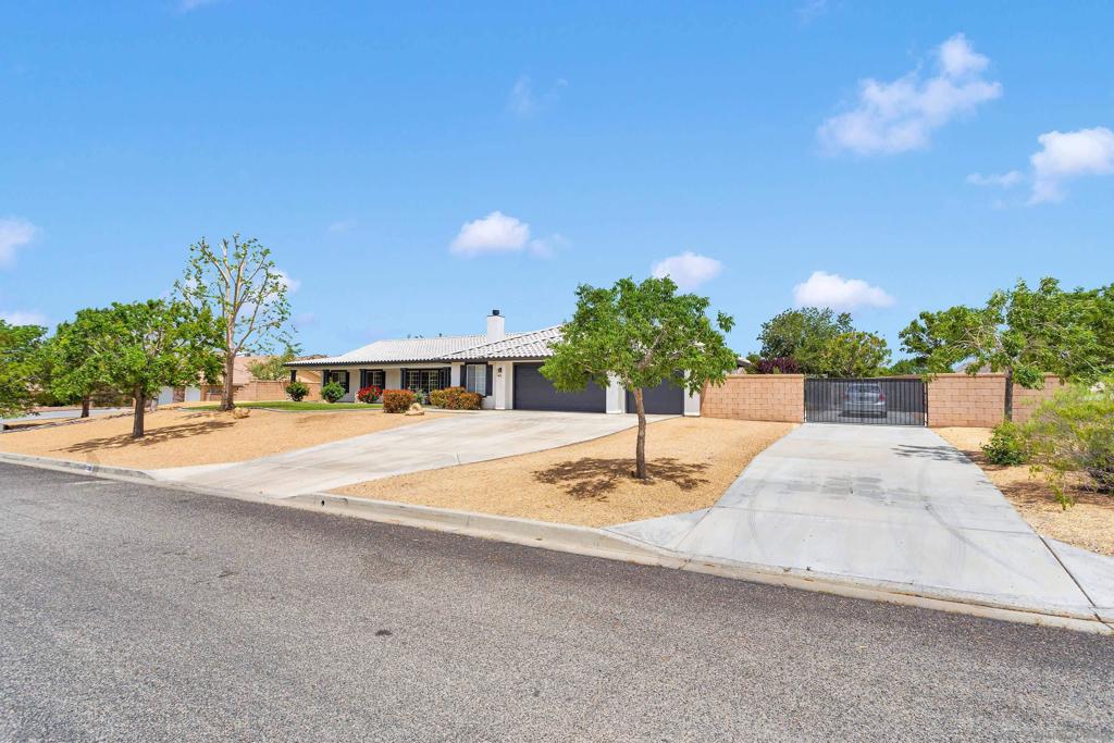 15305 Lookout Rd