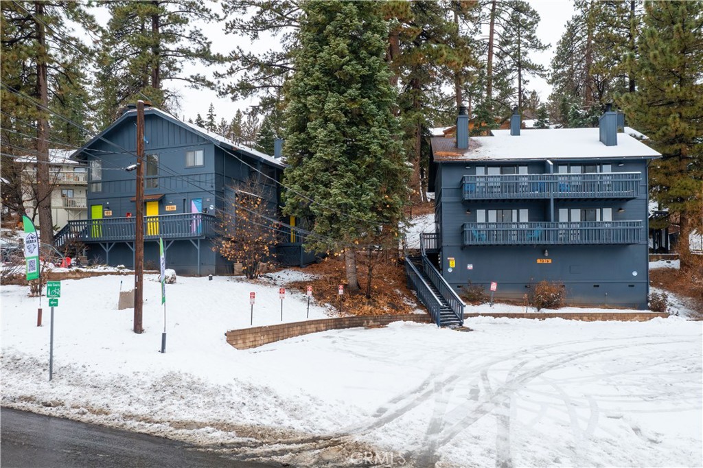 1274 Clubview Drive