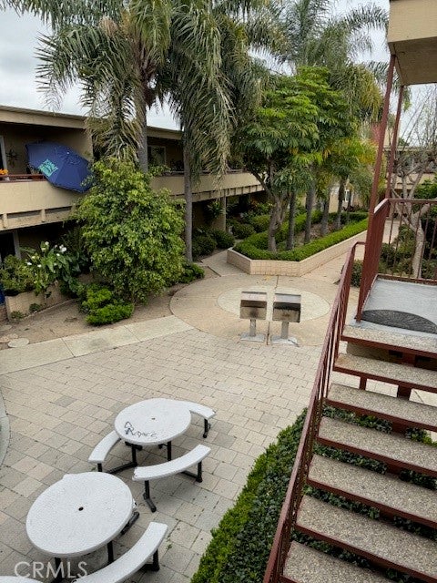 Photo of 511 E Washington Ave, Santa Ana, CA 92701 (MLS # OC26224008)