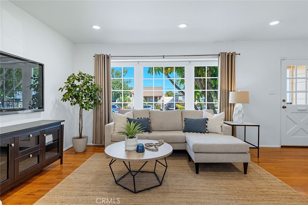 Lakewood Mutuals (LKMU) - Residential