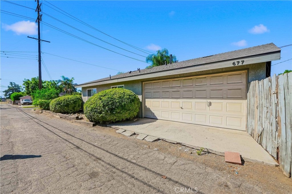 677 Highland Court