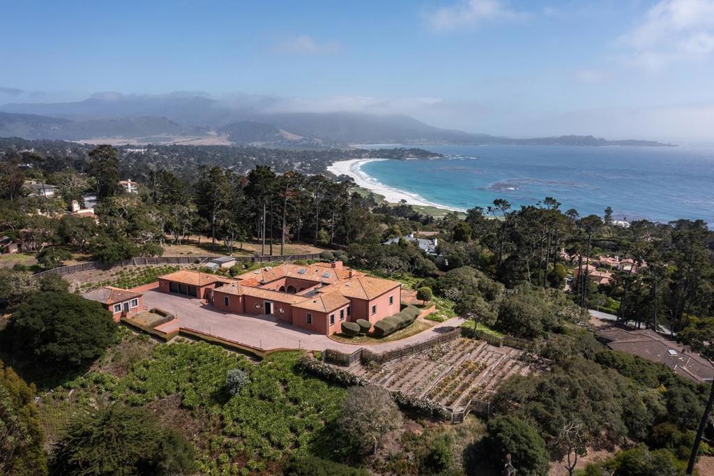 3190 Del Ciervo Road