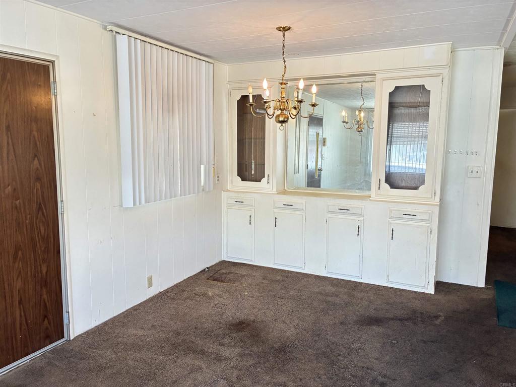 718 Sycamore Avenue 23