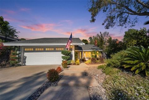 Photo of 12727 Benavente WAY, San Diego, CA 92129 (MLS # OC26104595)