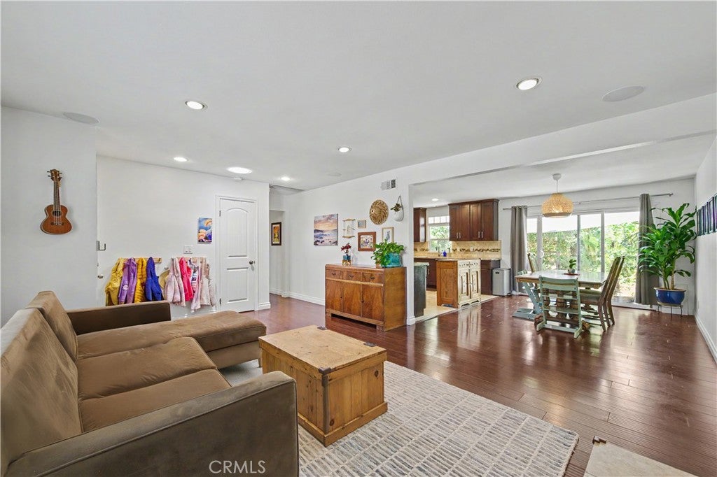 7329 Sausalito