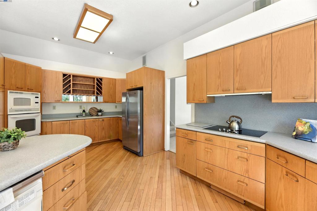 ANTELOPE HILLS - Residential