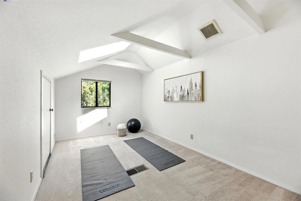 ANTELOPE HILLS - Residential