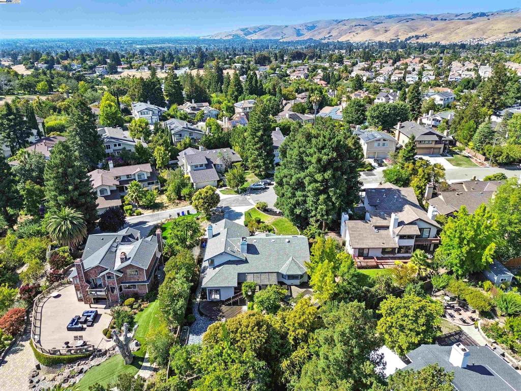ANTELOPE HILLS - Residential