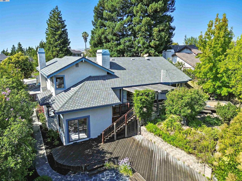 ANTELOPE HILLS - Residential