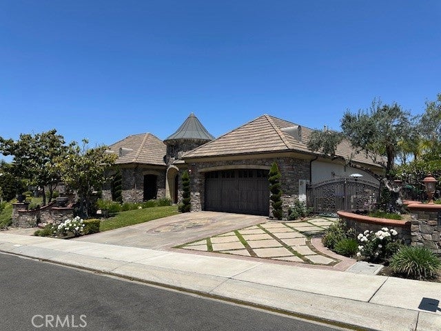 25351 MUSTANG Drive