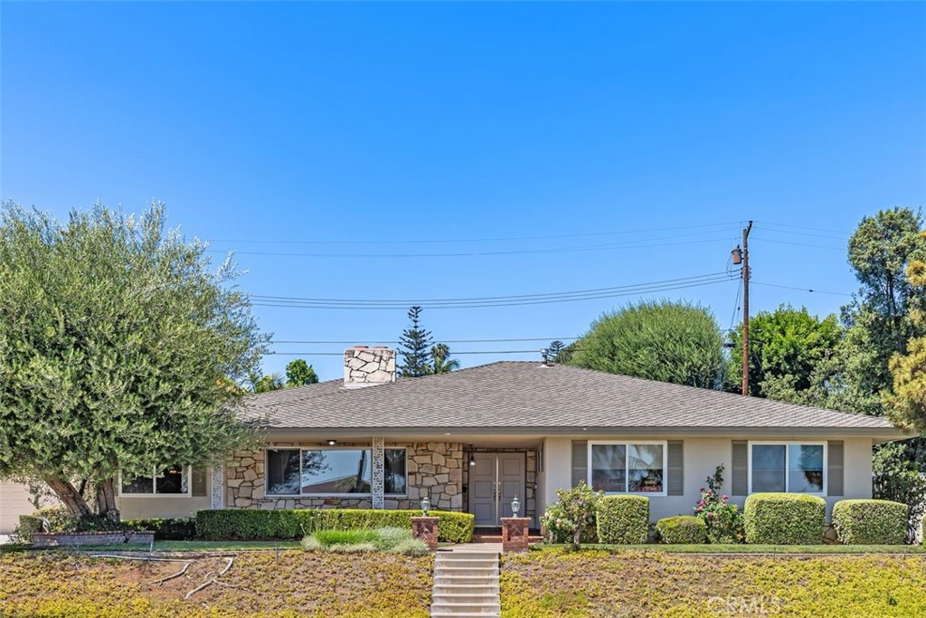 807 Dorothy Lane