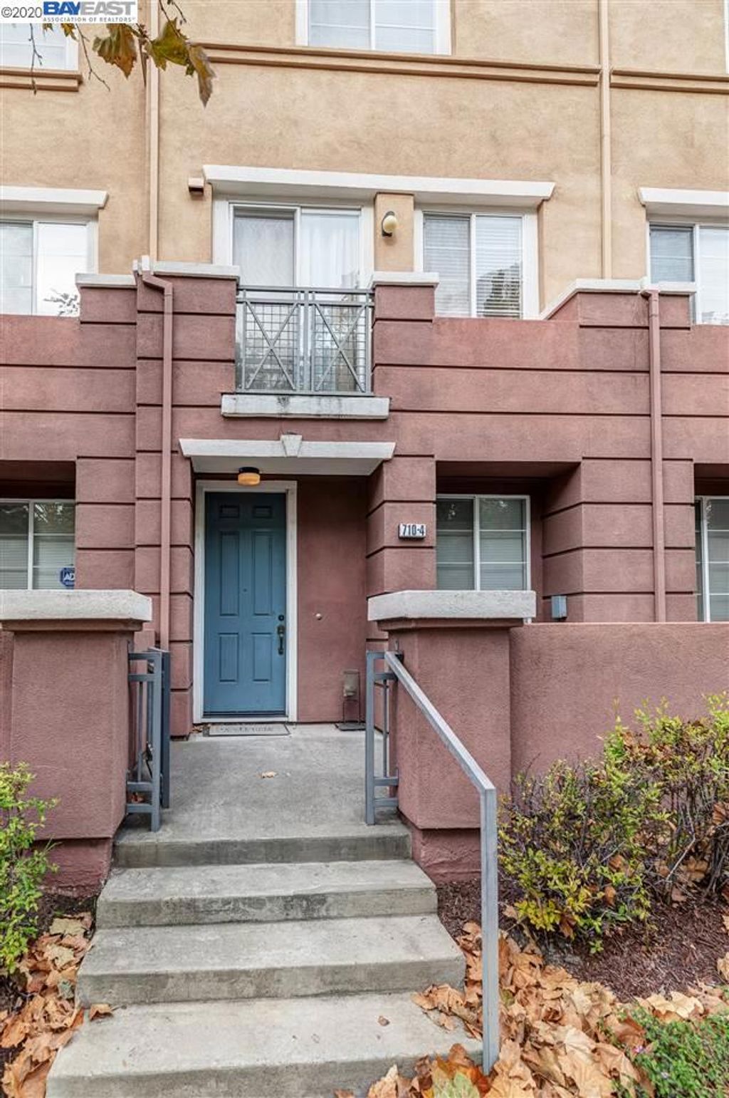 listing image 130729357784346017908