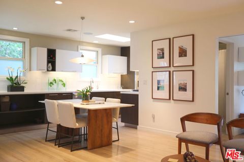 Photo of 2707 Westwood Boulevard, Los Angeles, CA 90064 (MLS # 26740479)