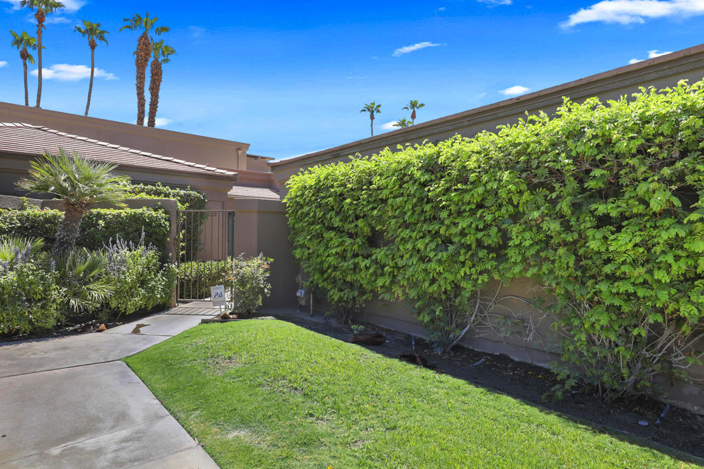 39712 Narcissus Way