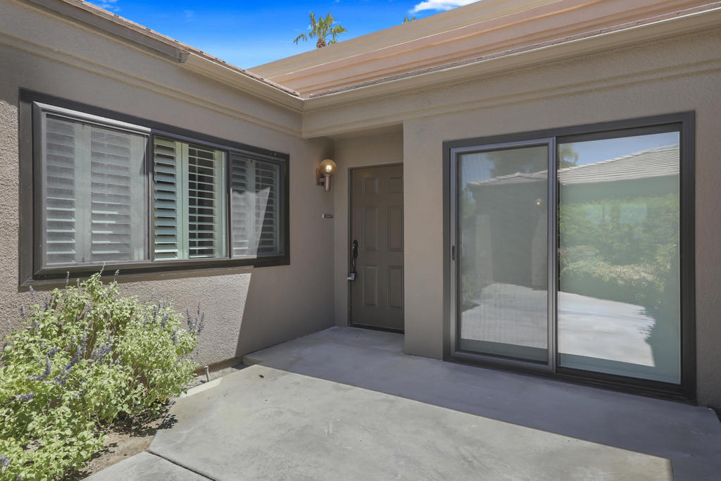 39712 Narcissus Way