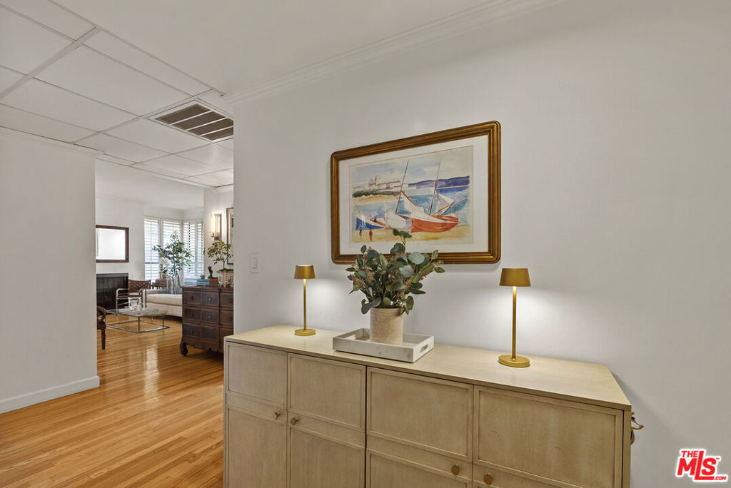 12115 San Vicente Boulevard 111