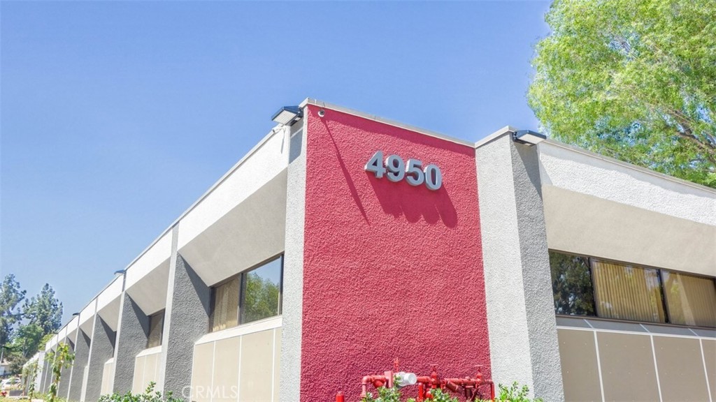 4950 San Bernardino St 216