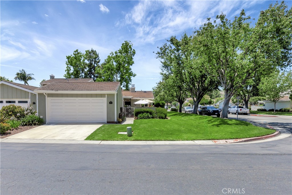 33081 Regatta Court