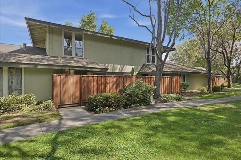 Photo of 5751 Birch Terrace, Fremont, CA 94538 (MLS # ML82040287)