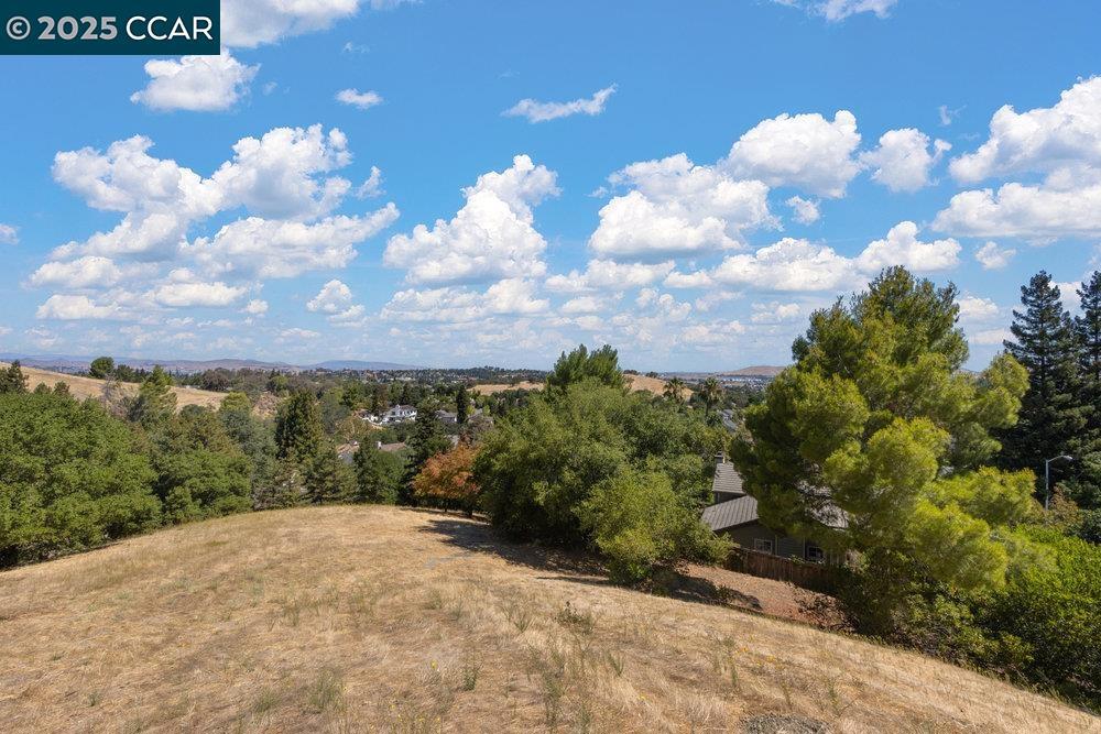 MADEIRA HEIGHTS - Residential