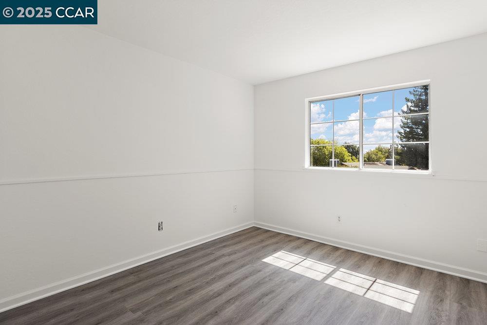 MADEIRA HEIGHTS - Residential