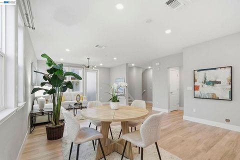 Photo of 1427 Lavender Loop Loop, Milpitas, CA 95035 (MLS # 41136599)