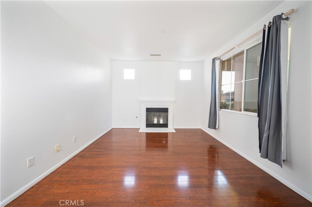 11797 Maywood