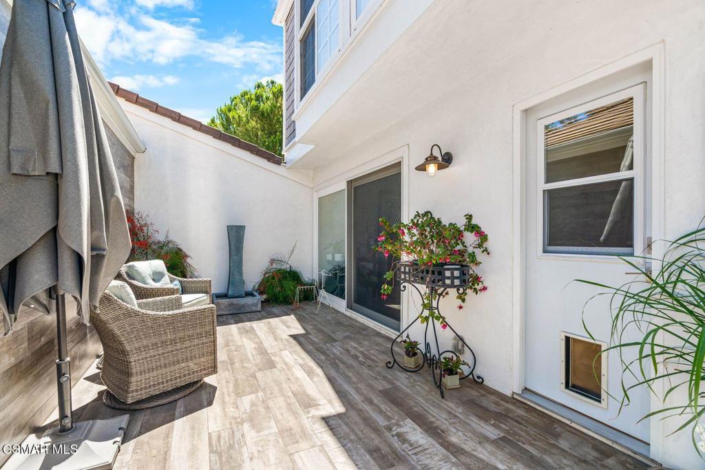 4162 Beachmeadow Lane