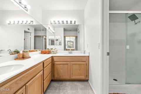 Tiny photo for 852 Vista Arriago, Camarillo, CA 93012 (MLS # V1-38868)